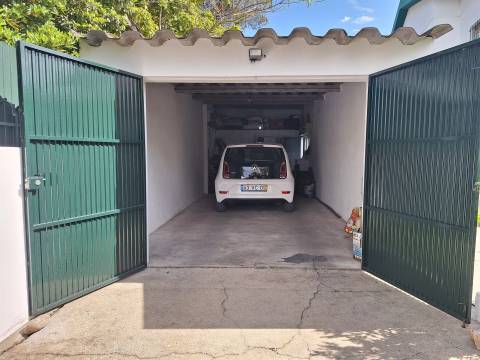 Moradia Geminada T3 Venda em Marinha Grande,Marinha Grande