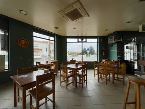 Trespasse / Cervejaria / Centro da Cidade / Marinha Grande