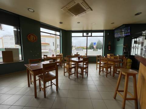 Trespasse / Cervejaria / Centro da Cidade / Marinha Grande