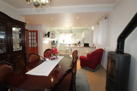 Moradia T5 / Terreno / Coimbrão / Leiria