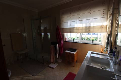 Moradia T5 / Terreno / Coimbrão / Leiria