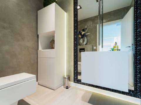 Moradia T4 / Isolada / 3 Pisos / Nazaré / Leiria