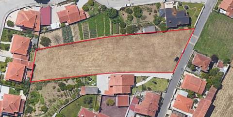 Terreno com 2.610 m2  / Marrazes / Leiria