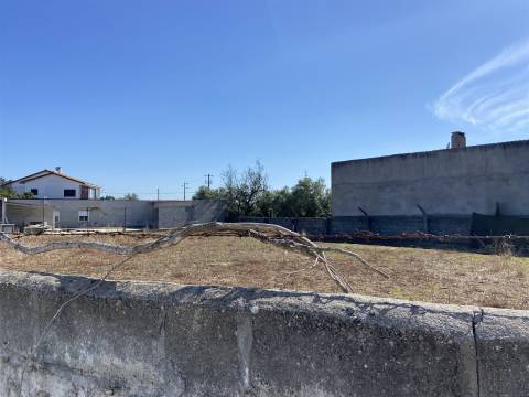 Lote de Terreno  Venda em Monte Redondo e Carreira,Leiria