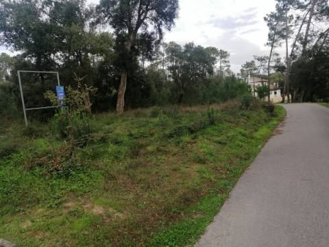 Terreno plano para construção / 2170 m2 / Segodim / Leiria
