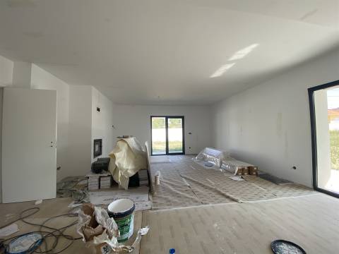 Moradia T3 / Pinheiros / Leiria