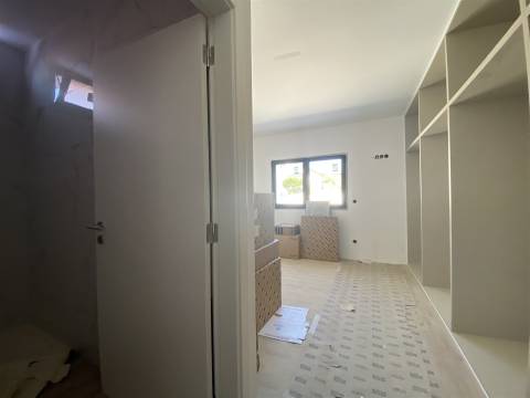 Moradia T3 / Pinheiros / Leiria