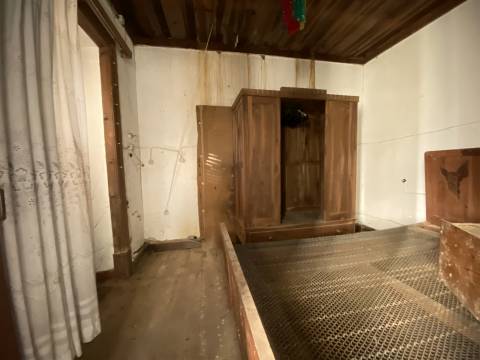 Moradia T3/ Telheiro / Barreira / Leiria