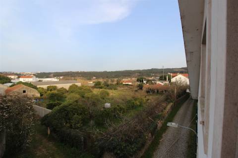 Moradia Azoia /Terreno/ Poço