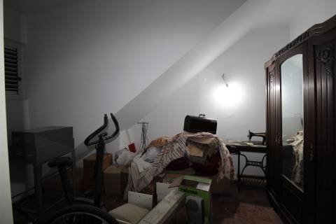 Moradia Azoia /Terreno/ Poço