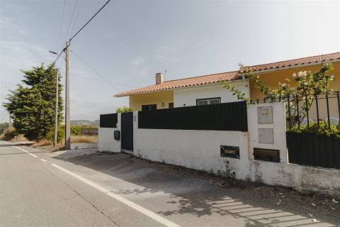 Moradia T3 / Prazeres / Aljubarrota