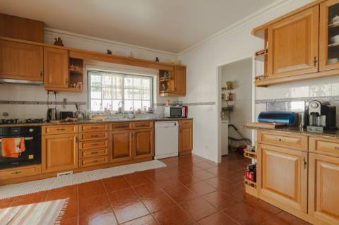 Moradia Isolada T4 / Casal de Matos / Leiria