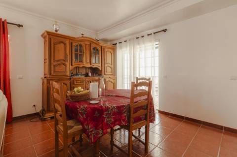 Moradia Isolada T4 / Casal de Matos / Leiria