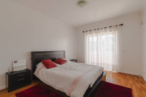 Moradia Isolada T4 / Casal de Matos / Leiria