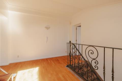 Moradia Isolada T4 / Casal de Matos / Leiria