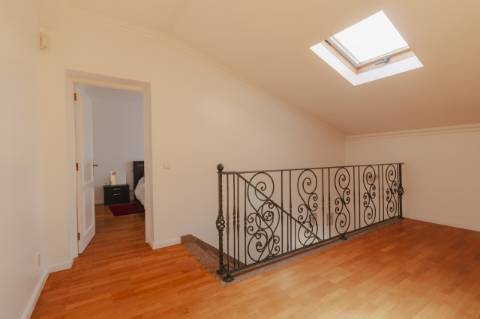 Moradia Isolada T4 / Casal de Matos / Leiria