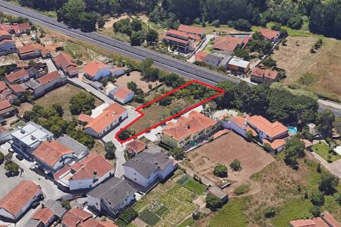 Terreno com 968 m2  / Marrazes / Leiria
