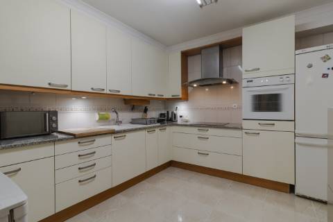 Moradia T3 / Centro da Cidade / Leiria