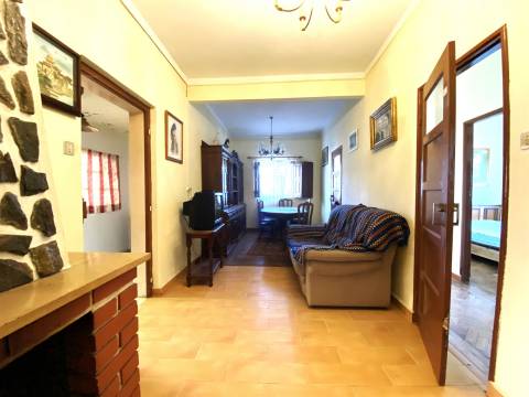 Moradia Térrea T3/ terreno / Picoto /Batalha