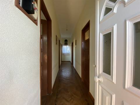 Moradia Térrea T3/ terreno / Picoto /Batalha