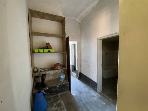 Moradia Térrea T3/ terreno / Picoto /Batalha