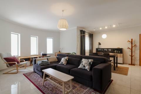 Moradia T3 Térrea / Regueira de Pontes / Leiria