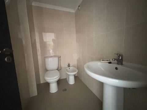 Loja / Viabilidade Apartamento / Leiria