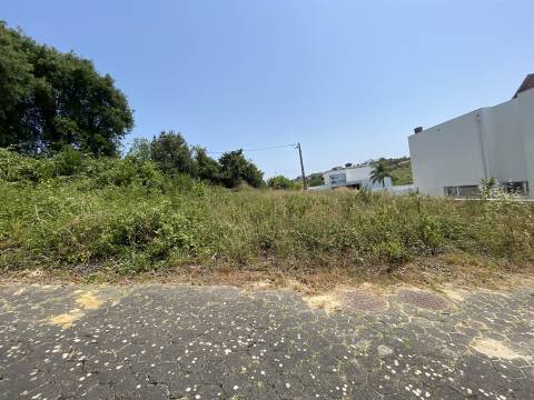Terreno Urbano para construção / 508m2 /Barreira / Leiria