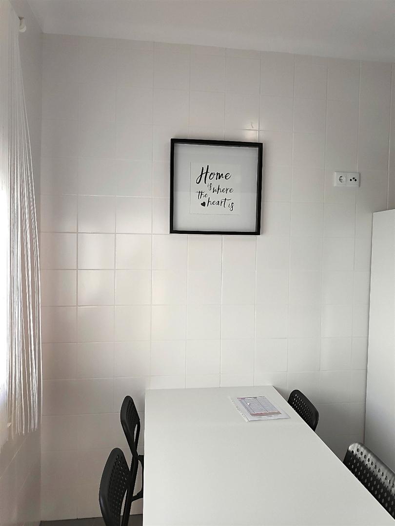 Apartamento T4 / Lugar de Garagem / Remodelado / Leiria