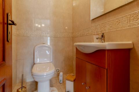 Moradia Geminada T4 / Varanda / Garagem / Anexo T0 / Churrasqueira / Gândara dos Olivais / Leiria