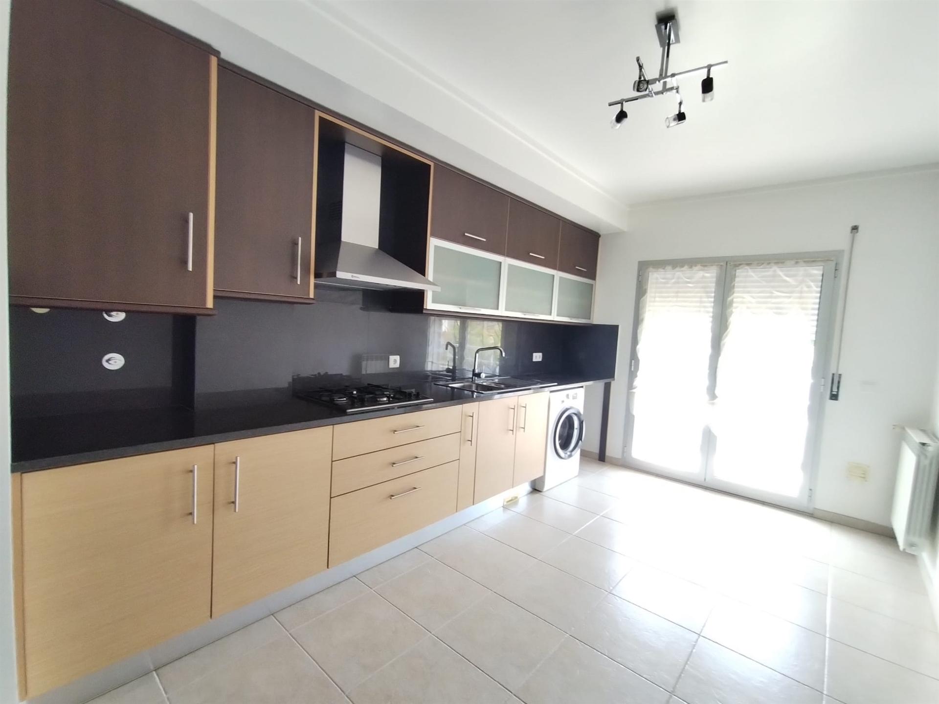 Apartamento T1 Venda em Marinha Grande,Marinha Grande
