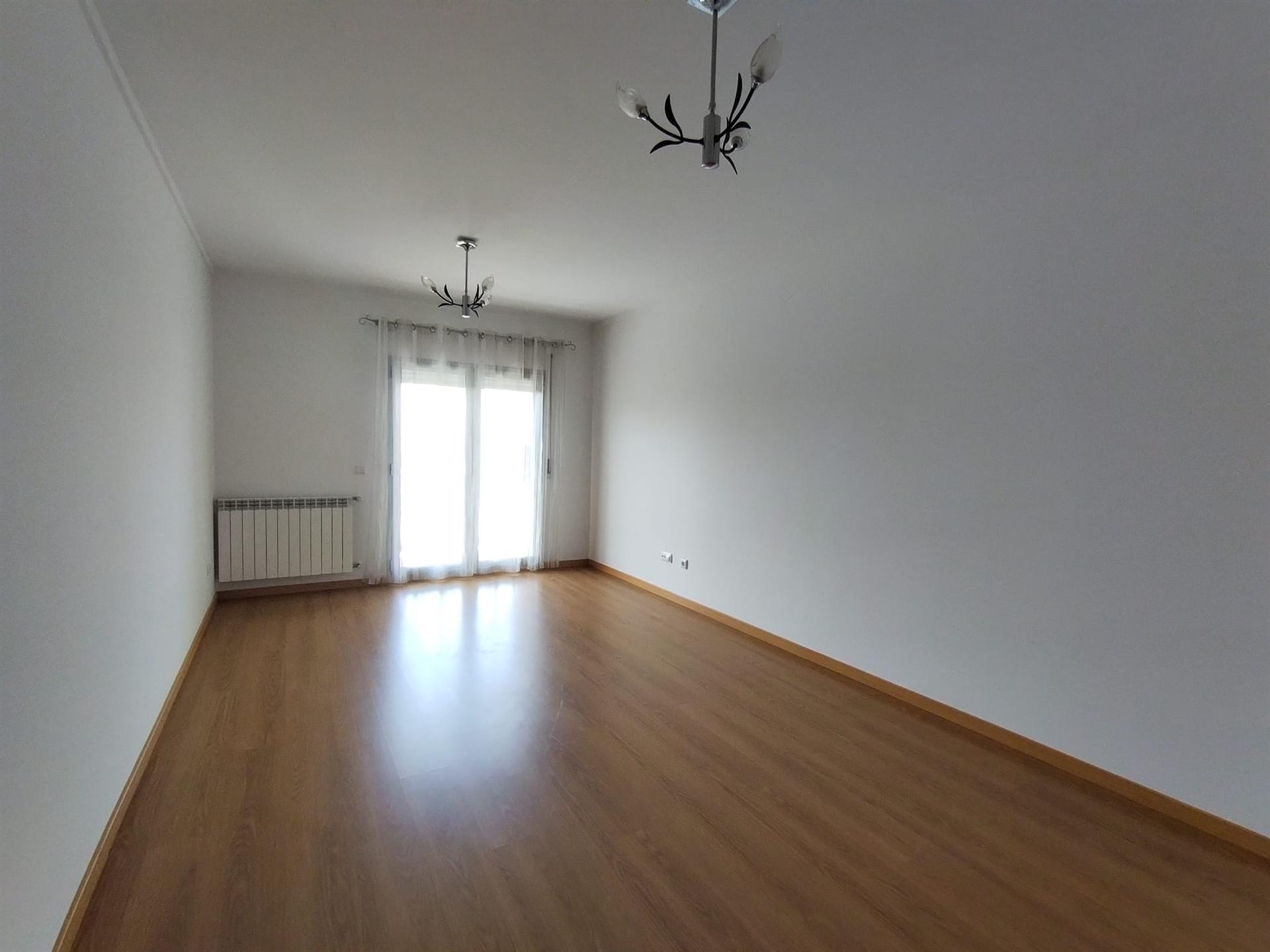 Apartamento T1 Venda em Marinha Grande,Marinha Grande