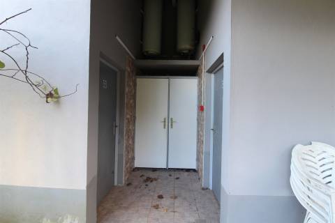 Parque de Campismo / Restaurante / Mini-Mercado / Piscina / Lapa Furada / Batalha