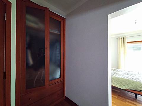 Moradia T3/ Terreno / Varandas / Bidoeira de Cima / Leiria