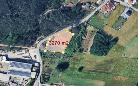 Terreno / Construção / Lameiras / Caranguejeira