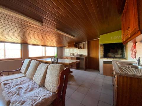 Moradia T4 / Gândara Dos Olivais / Leiria