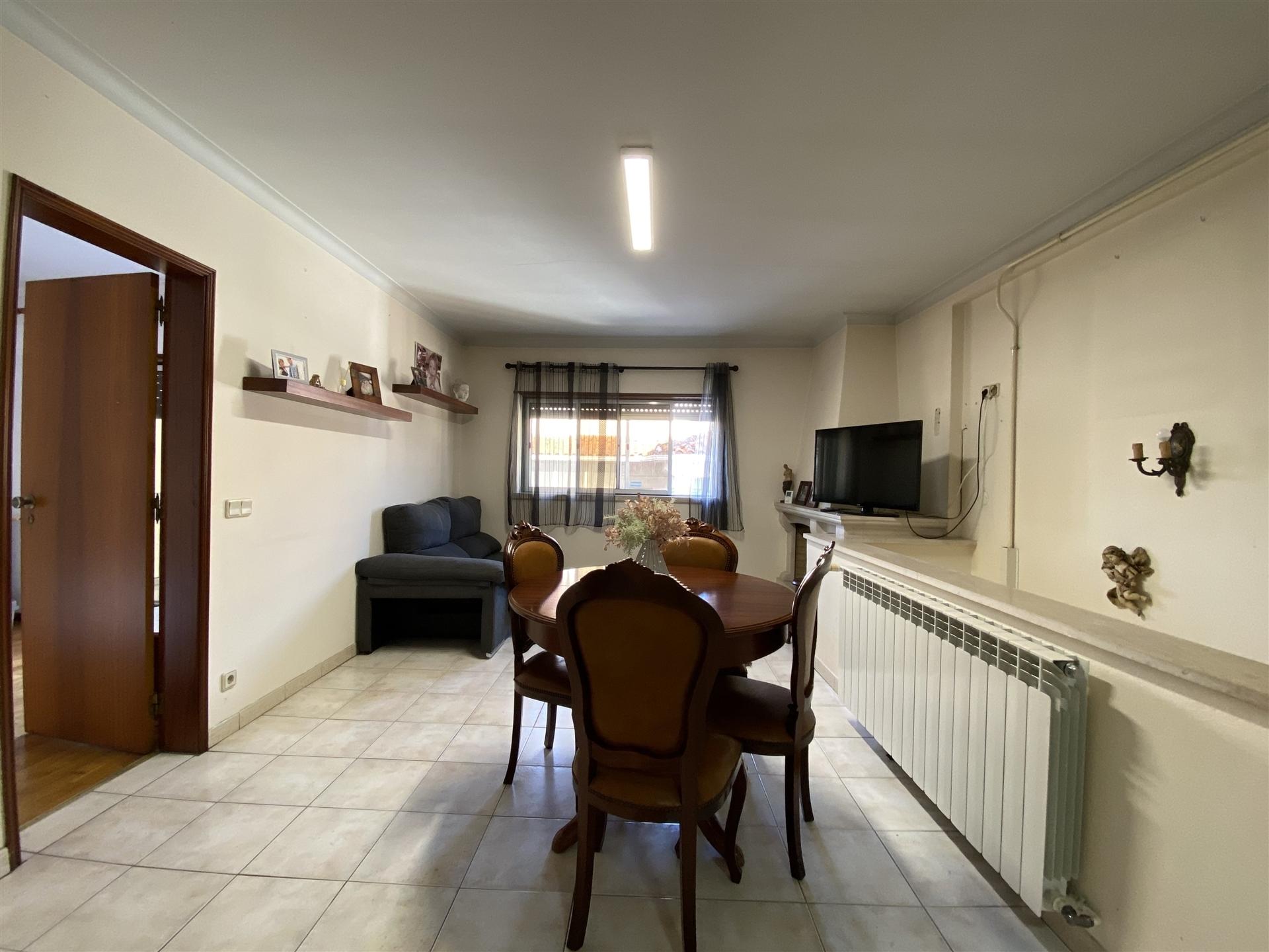 Moradia T4 / Gândara Dos Olivais