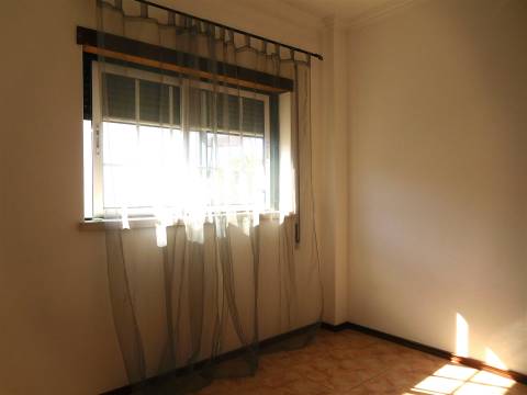 Moradia T2 Venda em Leiria, Pousos, Barreira e Cortes,Leiria