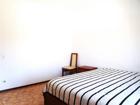 Moradia T2 Venda em Leiria, Pousos, Barreira e Cortes,Leiria