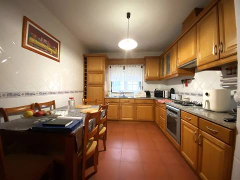 Apartamento T3/ Garagem / Sótão /Vista Mosteiro Batalha