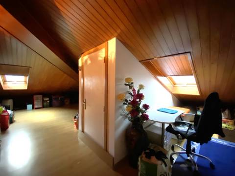 Apartamento T3/ Garagem / Sótão /Vista Mosteiro Batalha