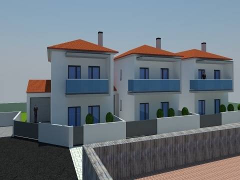 Moradias T3+1 / Geminadas / Garagem / Jardim / Logradouro / Amor / Leiria