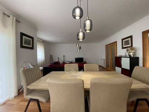 Apartamento T2 Venda em Marrazes e Barosa,Leiria