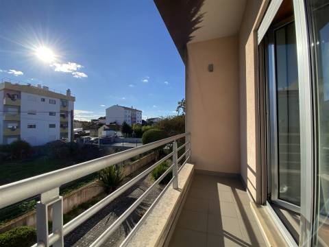 Apartamento T2 Venda em Marrazes e Barosa,Leiria
