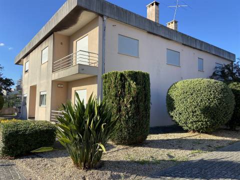 Apartamento T2 Venda em Marrazes e Barosa,Leiria