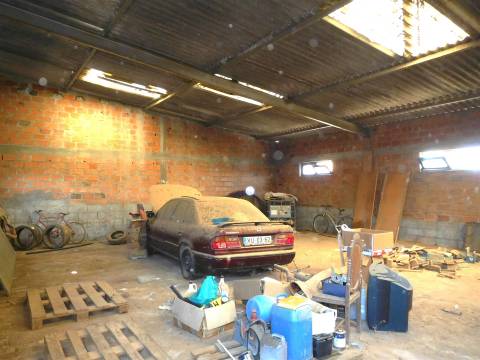 OPORTUNIDADE / Quinta com Moradia T3 / Vinha da Rainha / Soure / Coimbra