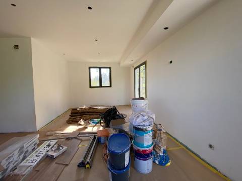 Moradia 3+1 / Terreno / Espite / Ourém