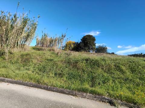 Terreno / Construção / Vale de Frade / Marrazes e Barosa / Leiria