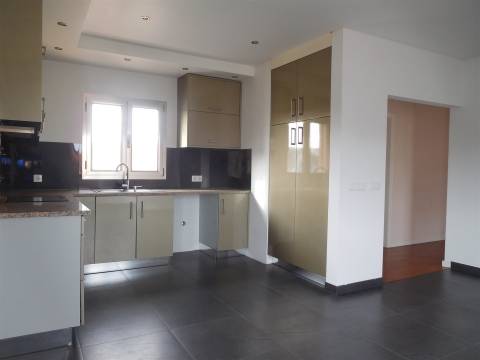 Apartamento T2 / Arrendar / Leiria - Gare