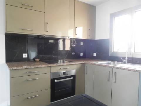 Apartamento T2 / Arrendar / Leiria - Gare